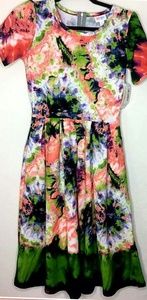 New LuLaRoe Small Amelia Dress
